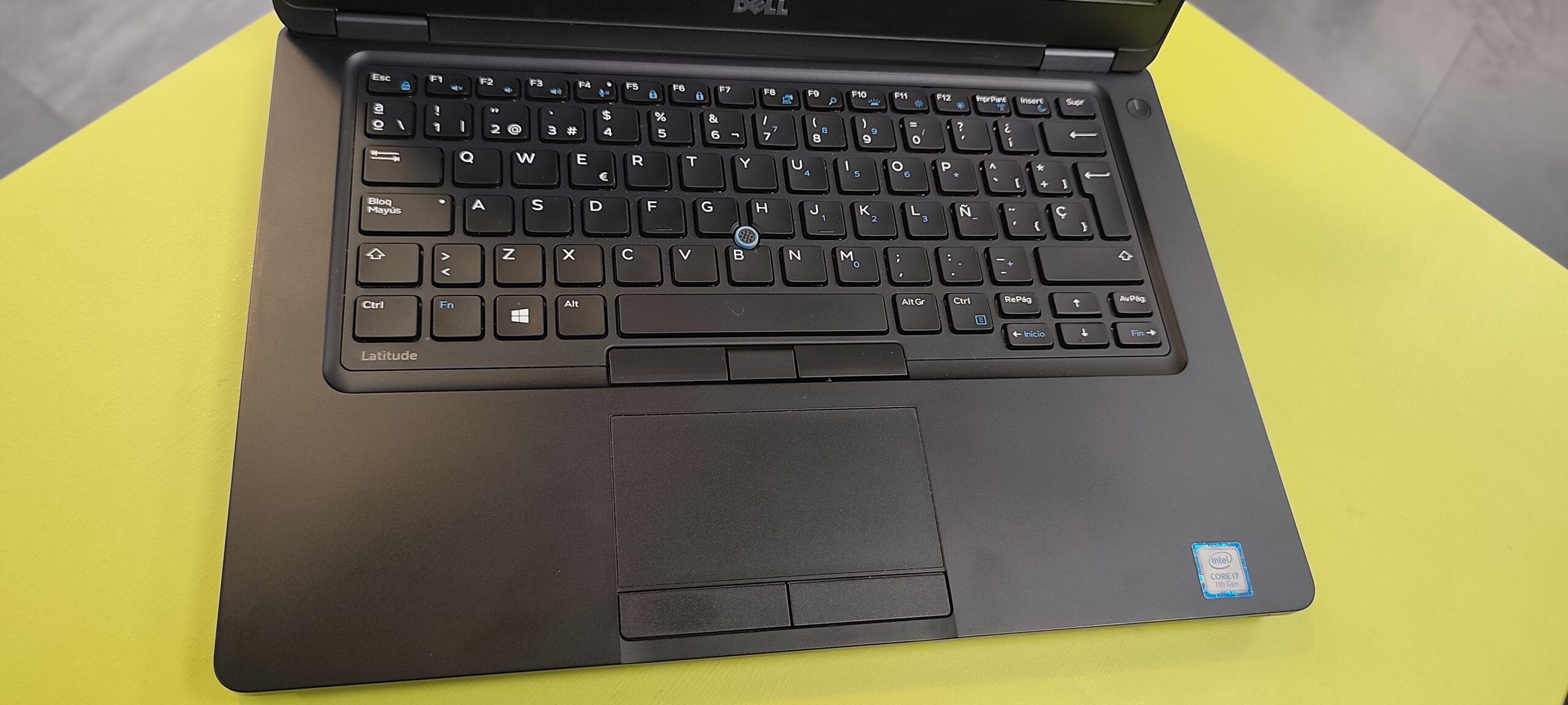 Portátil Dell Latitude E5480 i5 / 16 gb/ 256 gb - Imagen 3