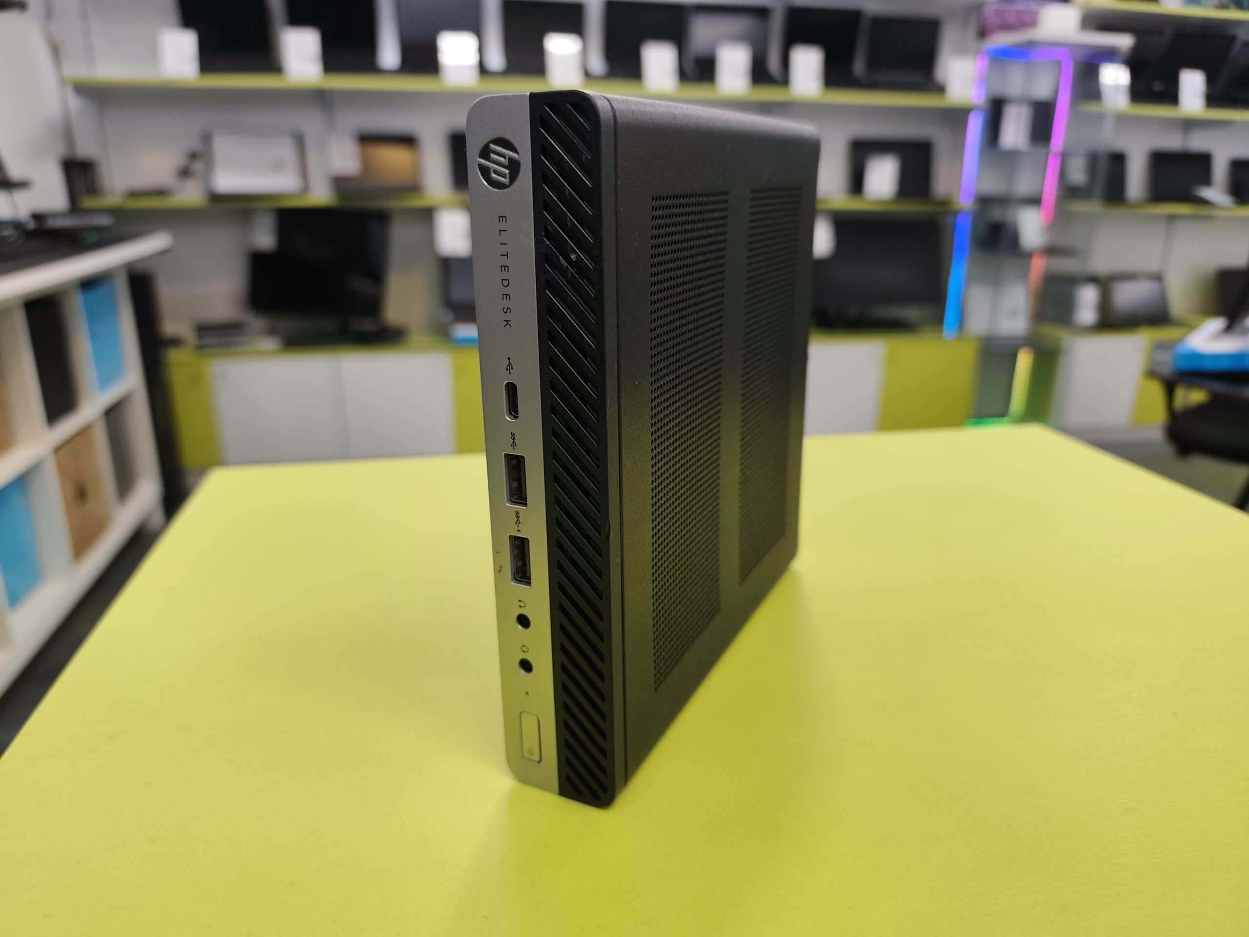 Mini PC HP EliteDesk 800 G5 Mini – i5-9500T, 16GB RAM, SSD 256GB, Windows 11 Pro
