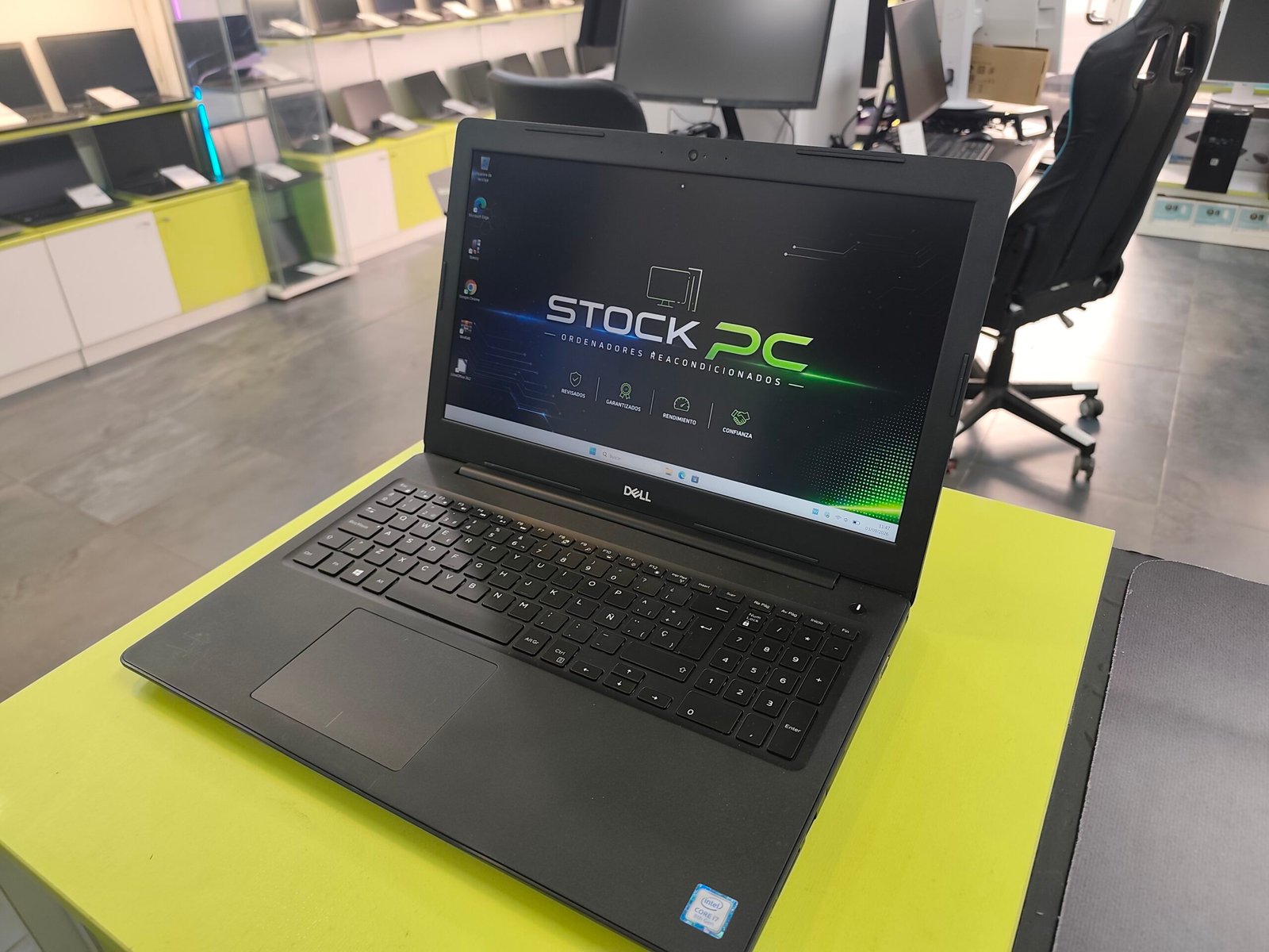 Dell Latitude 3590 i7 8ª Gen | 8GB RAM | SSD 512GB | 15,6" Full HD/ AMD Radeon R7 M460 2GB - Imagen 3